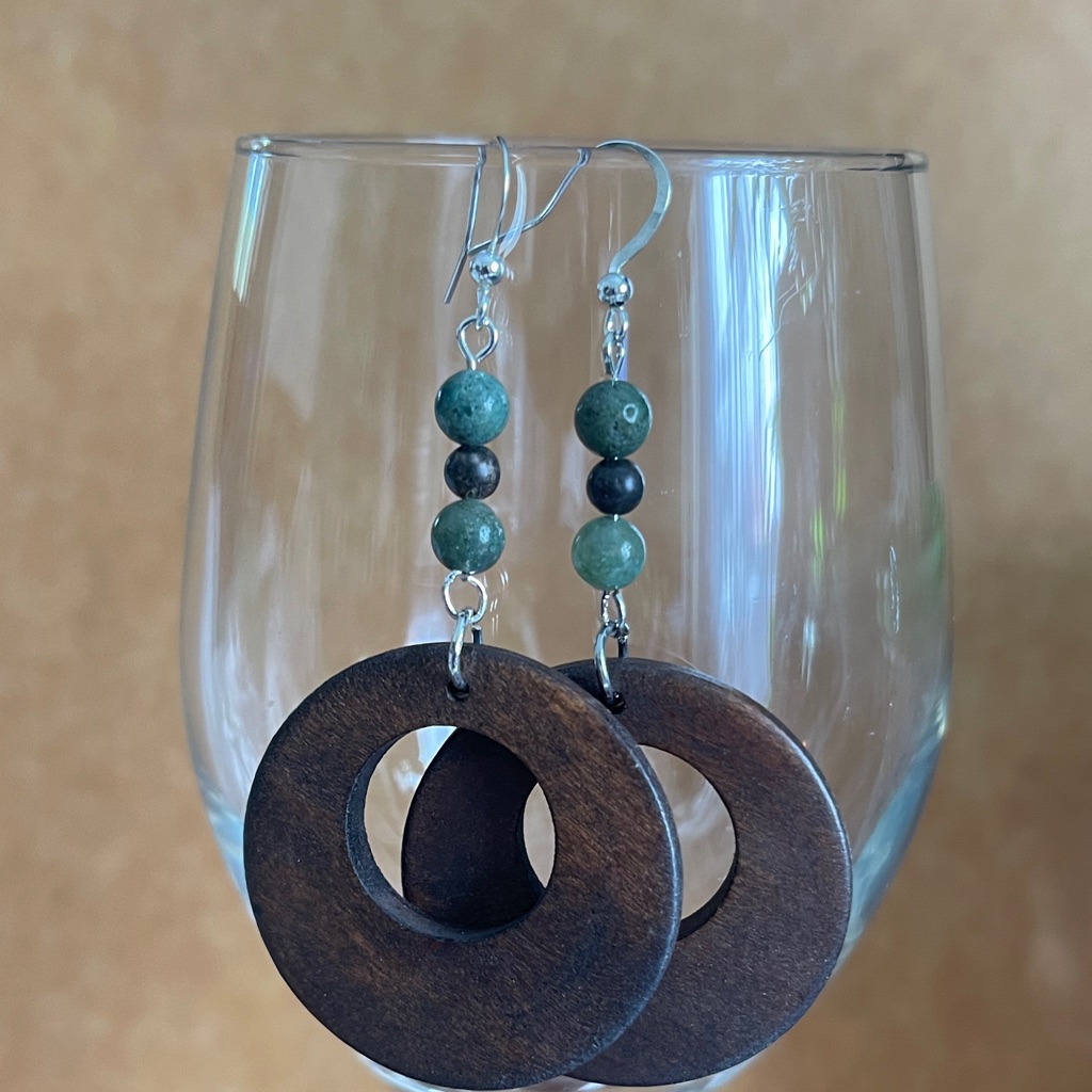 Boho Green Tone Agate With Brown Wood Donuts